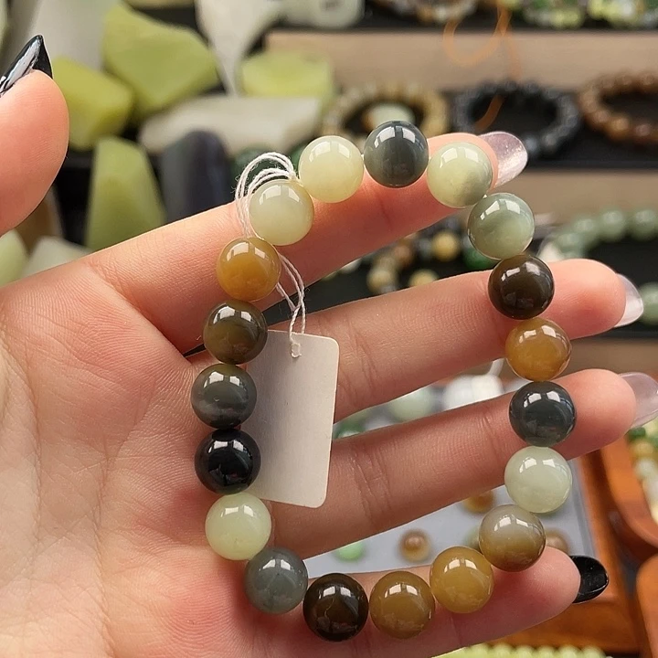 和田玉（糖玉）未镶嵌手链