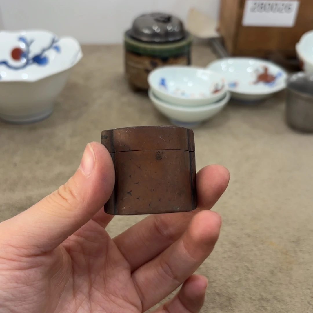 瓷片非常好看漂亮的物品