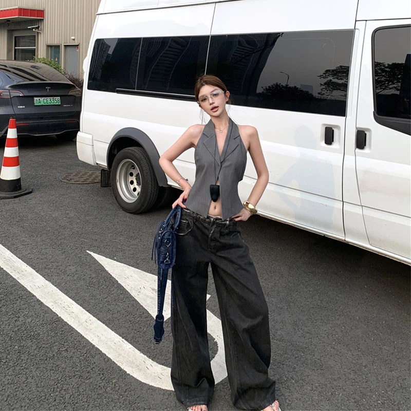 2025夏季新款挂脖西装性感露背吊带背心上衣女+低腰休闲牛仔裤潮