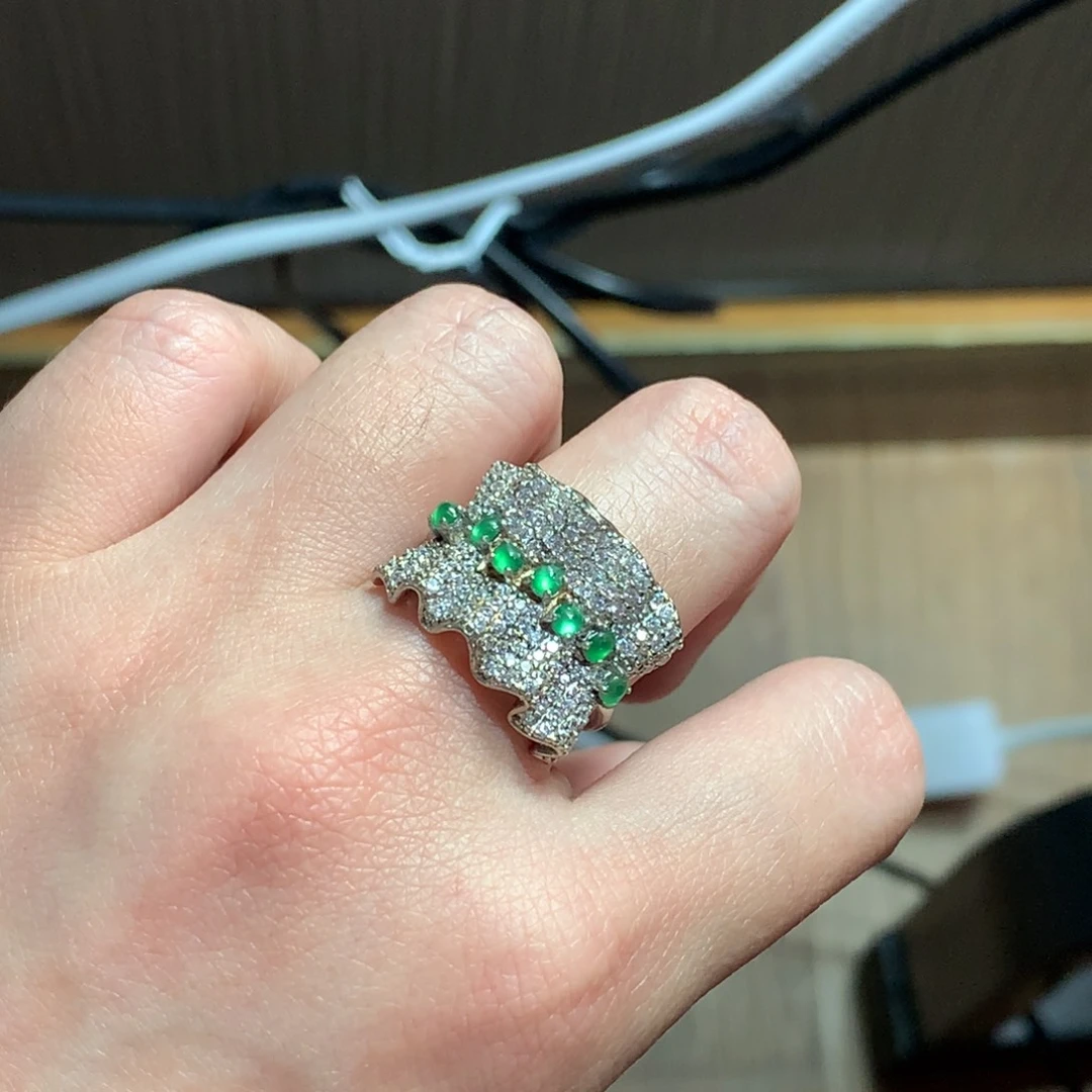翡翠银S925镶嵌颈饰小绿蛋