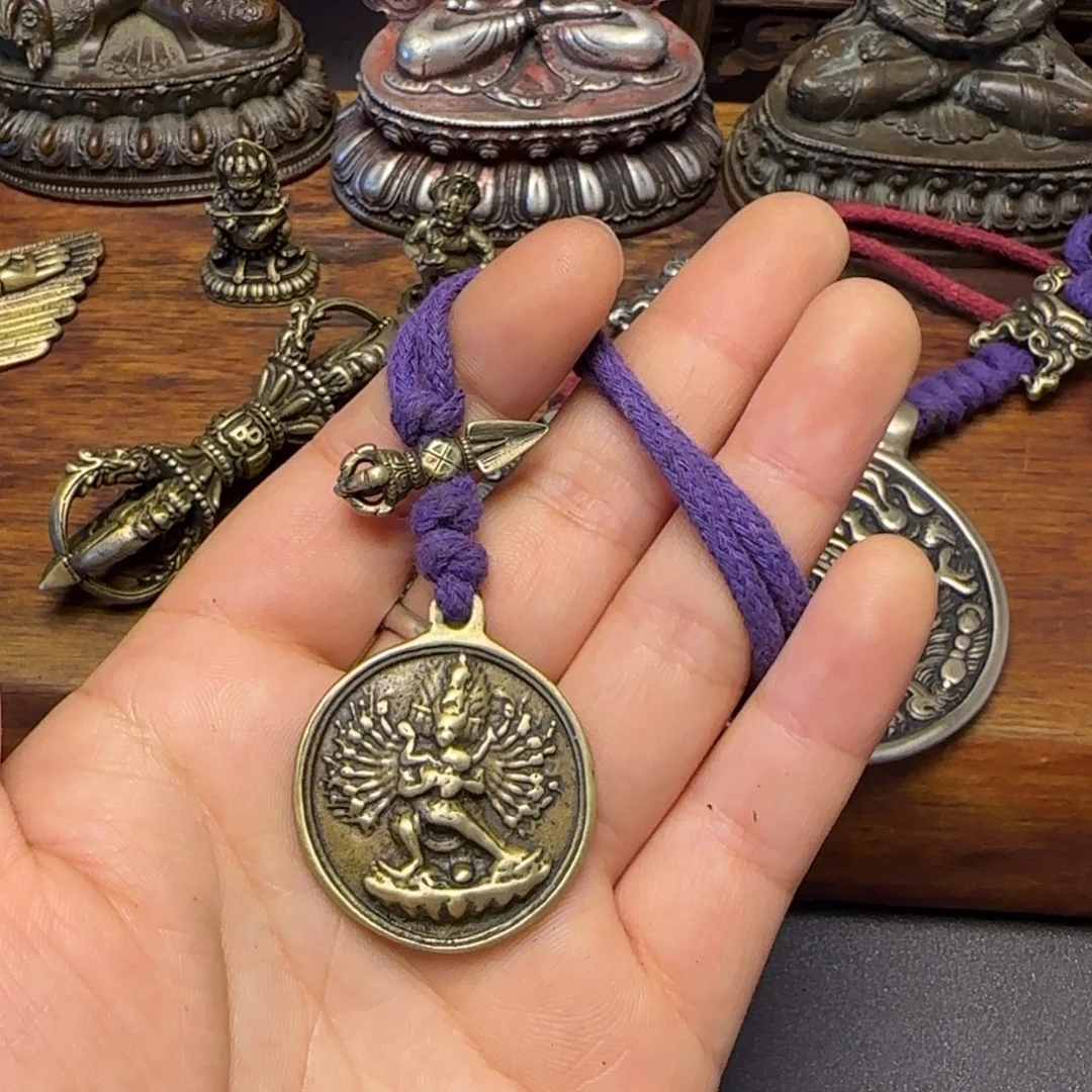 舞***3泥塑藏传牌子……藏传牌子