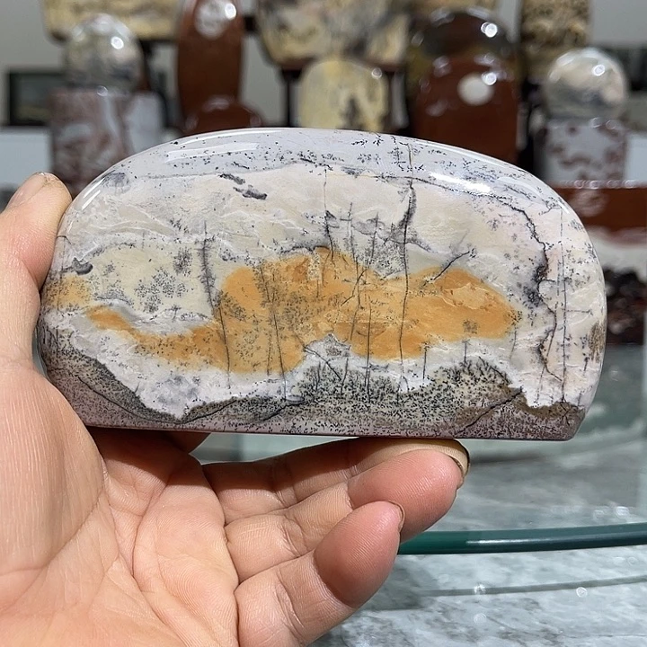 广西石李****7国画石摆件