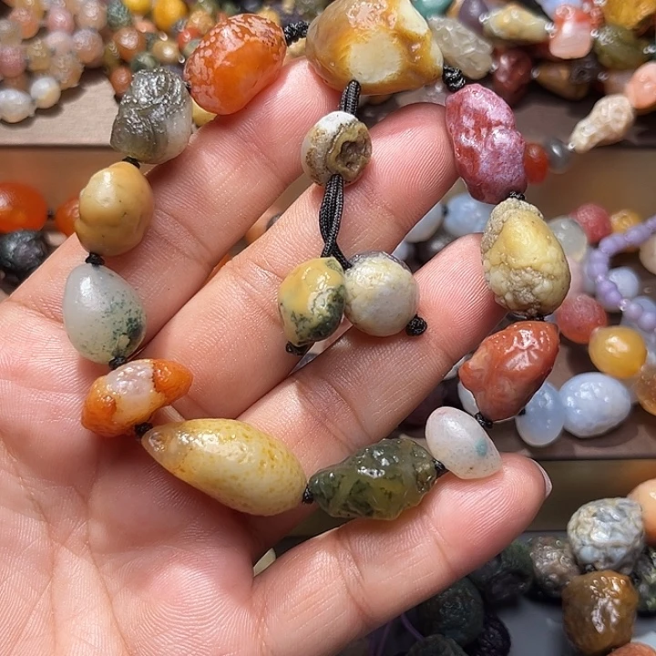 阿拉善彩玛瑙手串