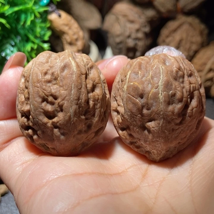 把件文玩核桃东北楸子小雪22