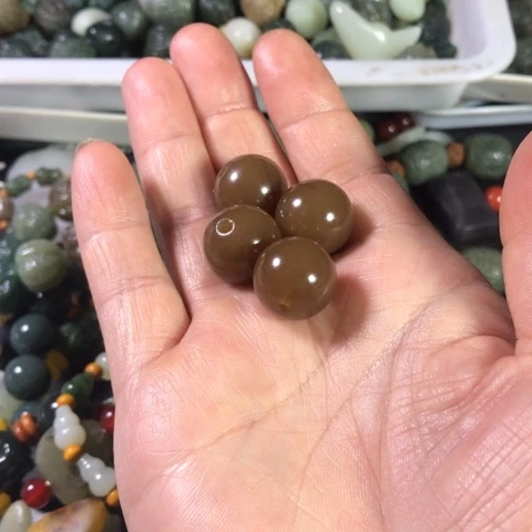 手链未镶嵌和田玉（糖玉）紫**忆