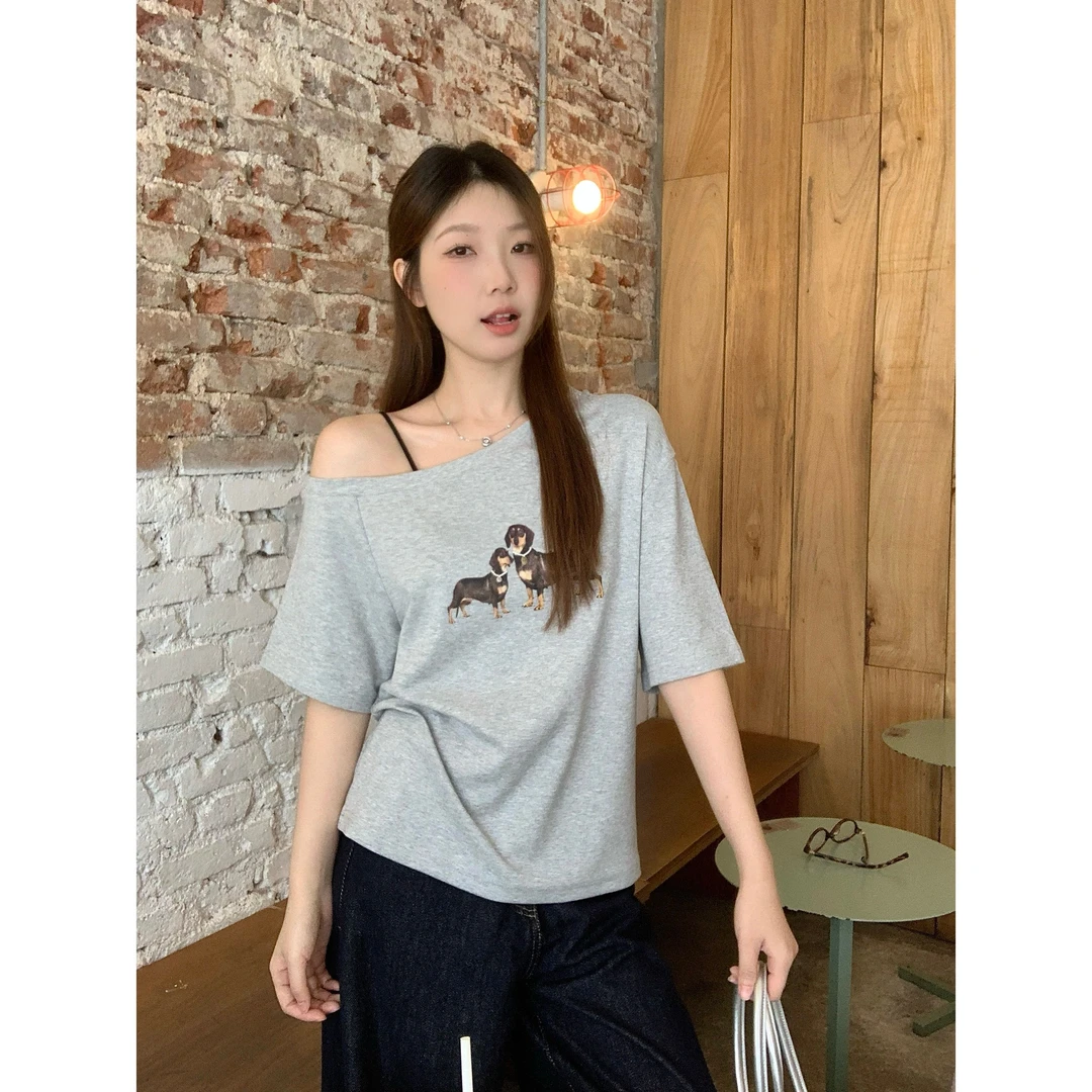 实拍 大码胖MM夏季新款设计感甜辣纯欲露肩T恤珍珠项链腊肠狗上衣