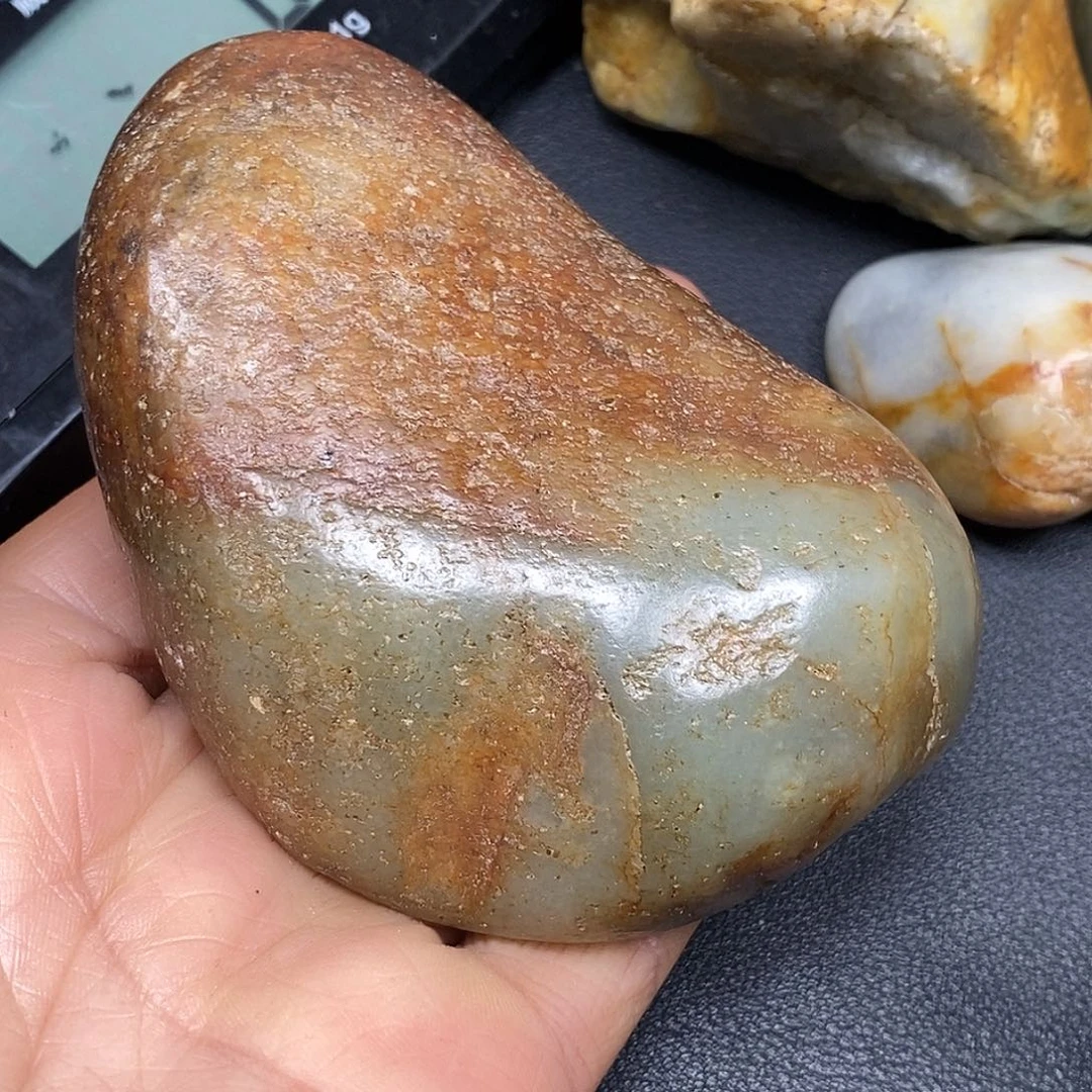 和田玉未镶嵌珠宝奇石