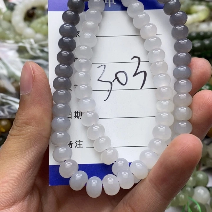 和田玉未镶嵌手串