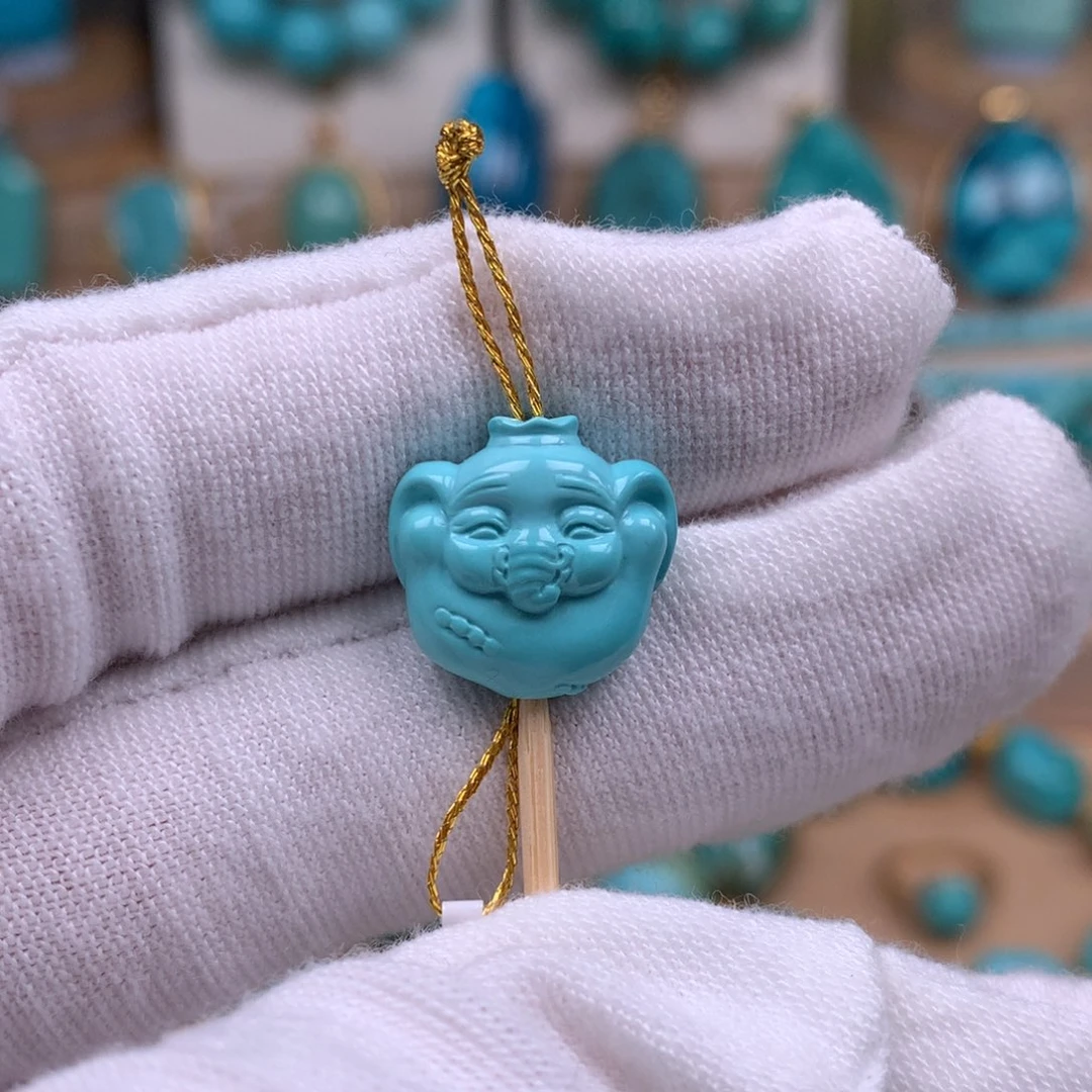 绿松石未镶嵌珠宝奇石