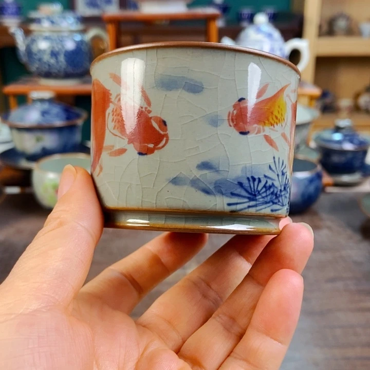 瓷片手工制作工艺精湛等