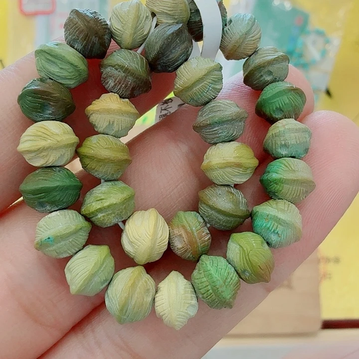 小****绿松石未镶嵌配饰