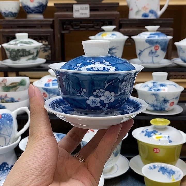 手绘冰梅150cc盖碗釉下彩微瑕福利款