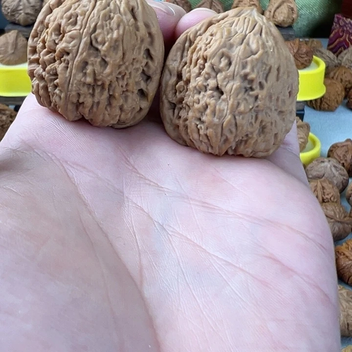 吊坠文玩核桃35尺全品无修高炮蚂蚁拉丝南疆石