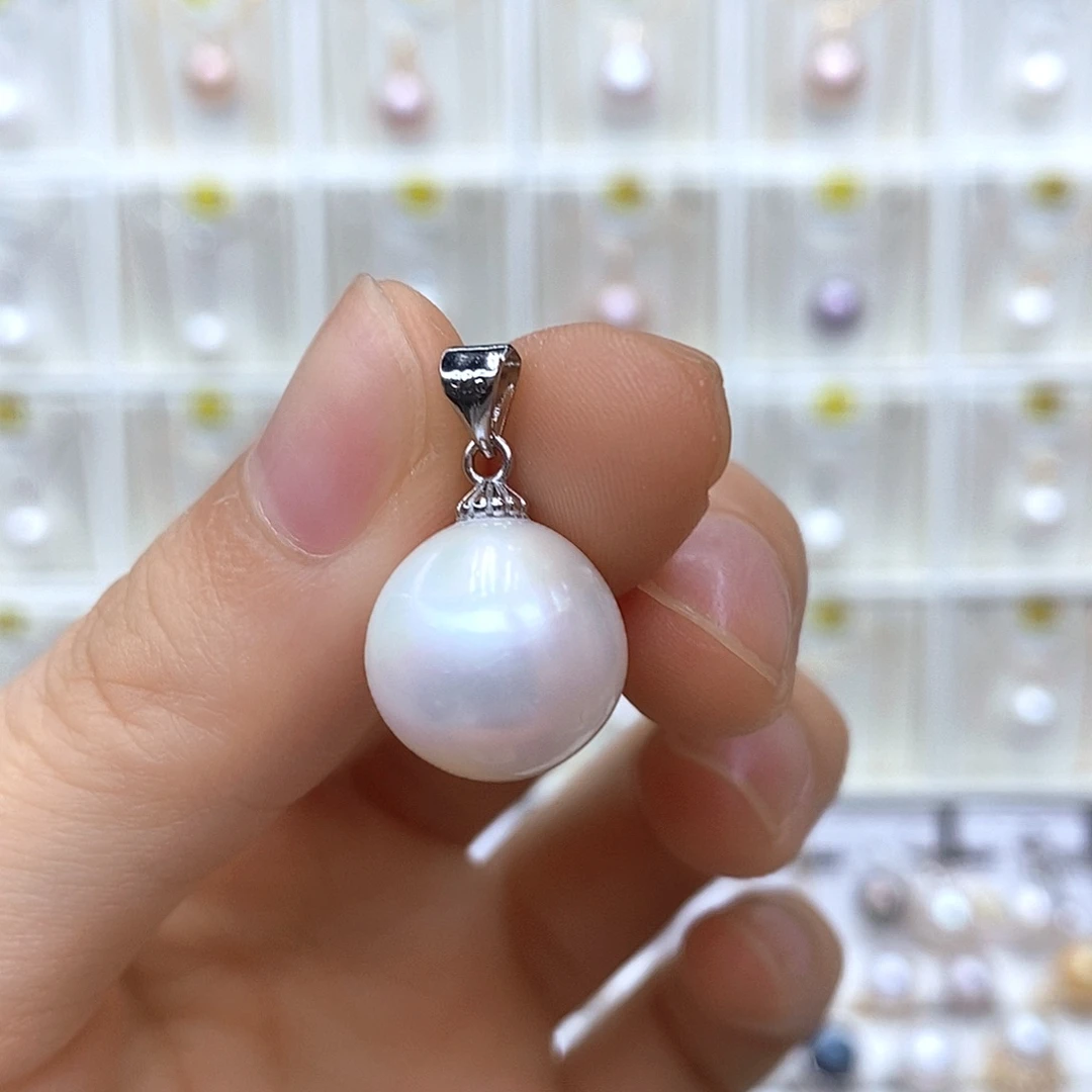 淡水珍珠合金颈饰