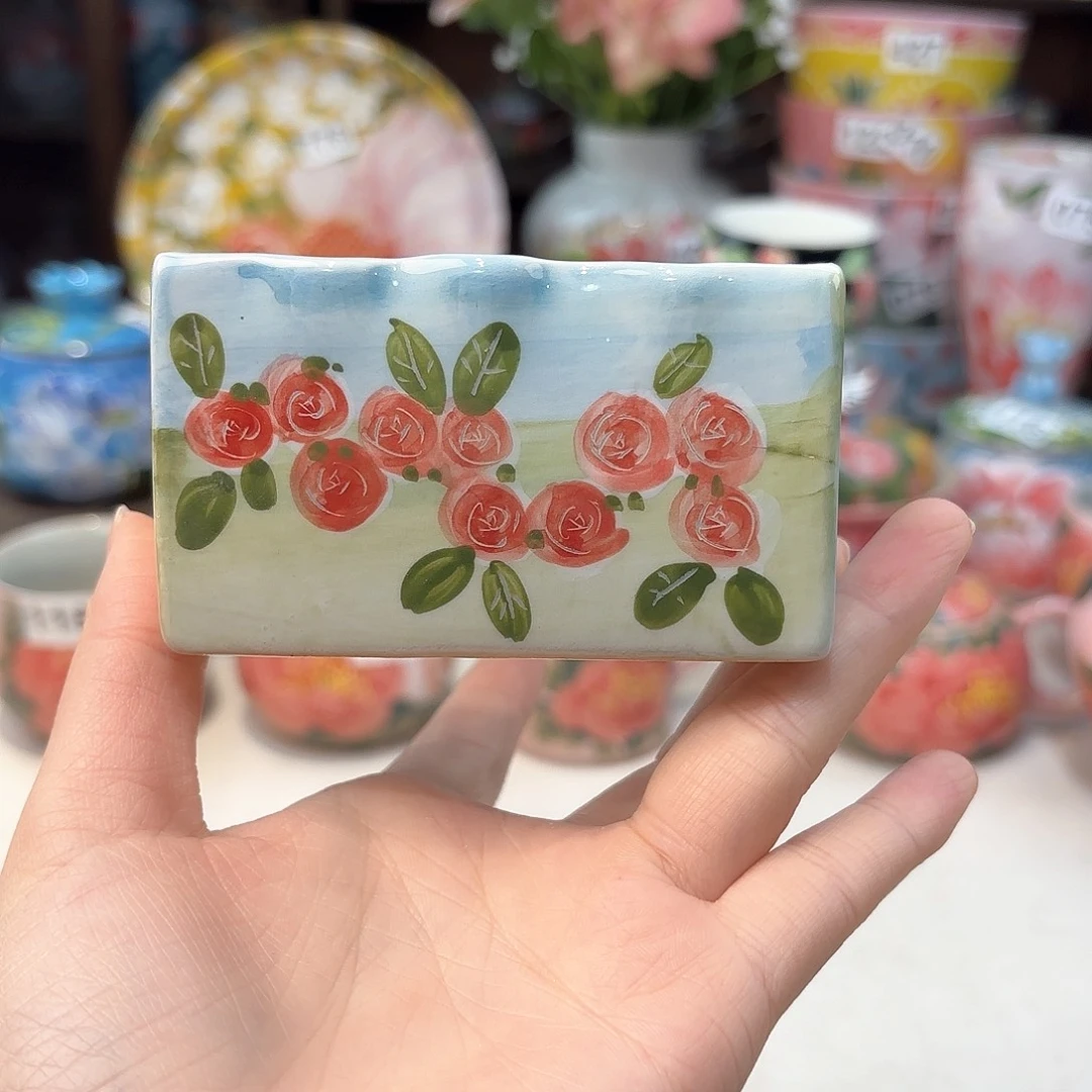 瓷片兔兔好可爱啊我