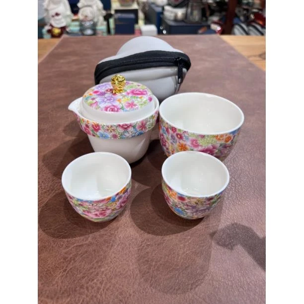 053珐琅彩万花一壶三杯旅行茶具