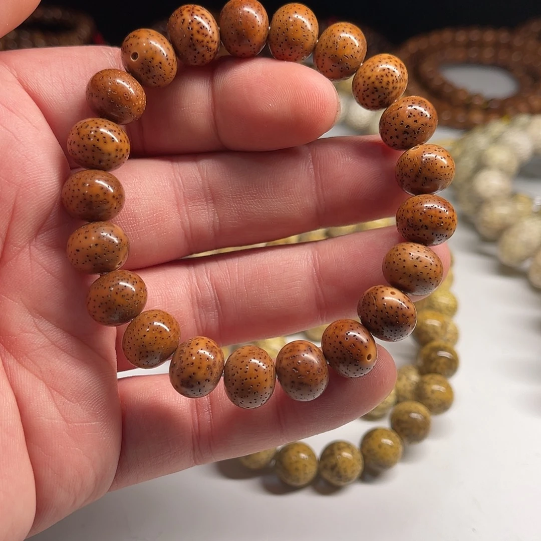 星月菩提吊坠12/10大年份红陈籽