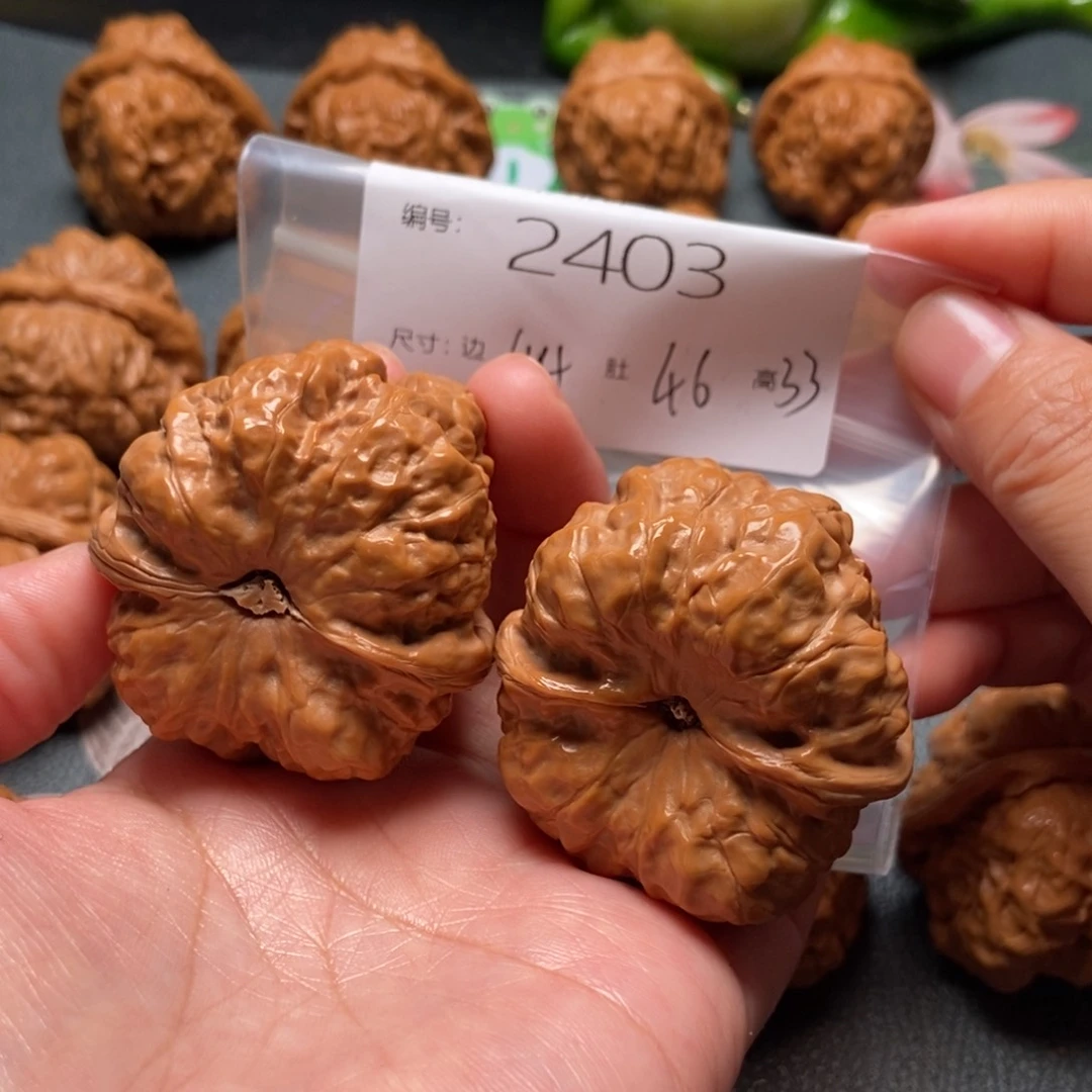 文玩核桃吊坠蛤蟆