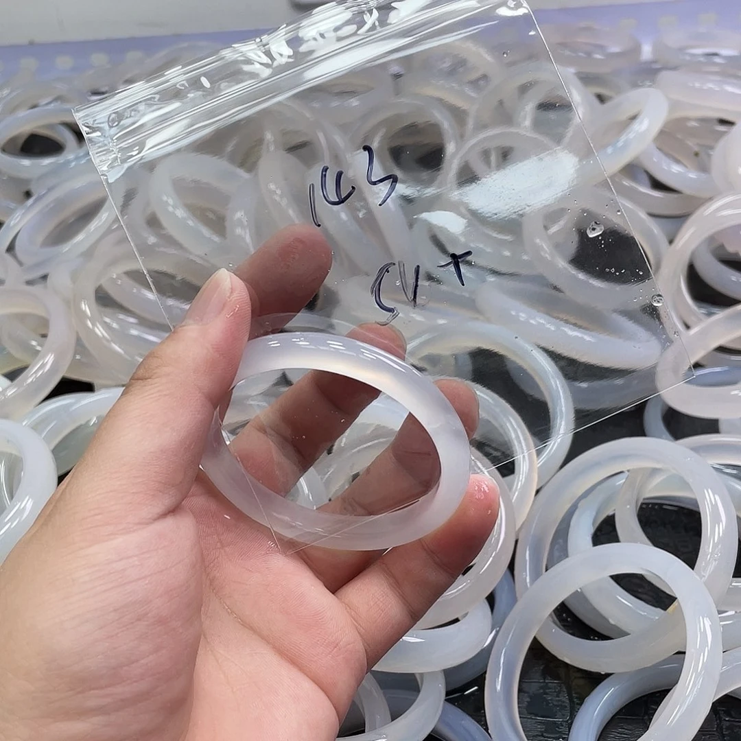 玛瑙/玉髓手镯未镶嵌143