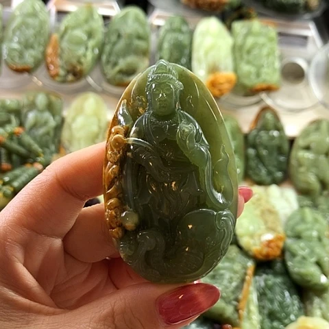 和田玉未镶嵌挂件