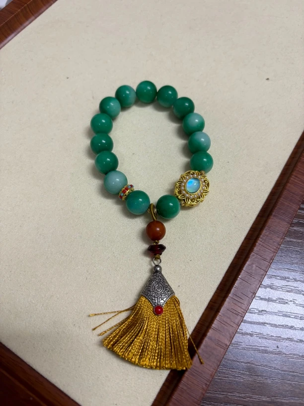 源头工厂直销 新年清库存 缅甸飘绿翡翠流苏国风手串手链把玩