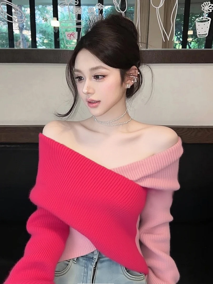 秋冬新款绝美巨好看时尚气质慵懒氛围感减龄穿搭粉色交叉拼接上衣