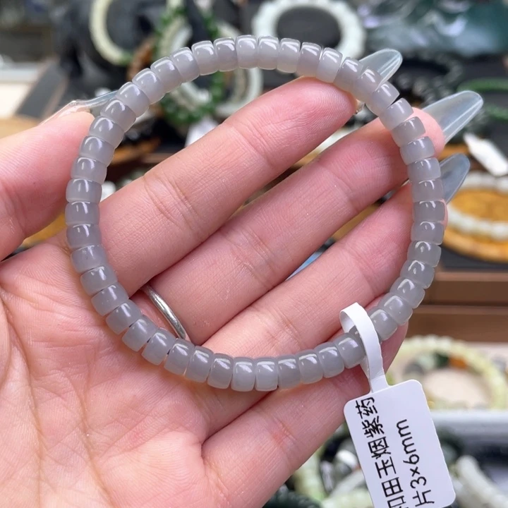 未镶嵌手链和田玉