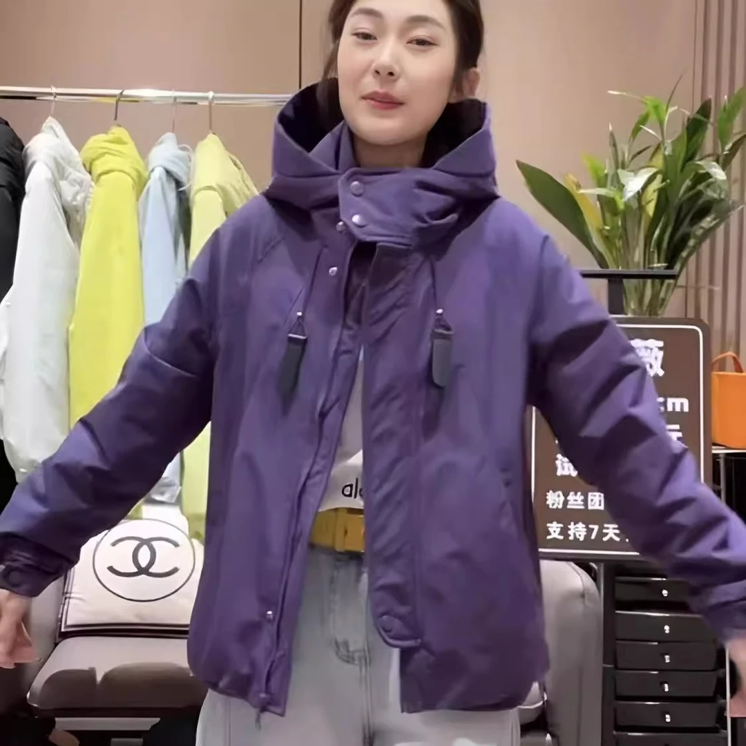 今年流行冲锋衣女款爆款2025新款宽松气质夹克洋气连帽风衣外套女