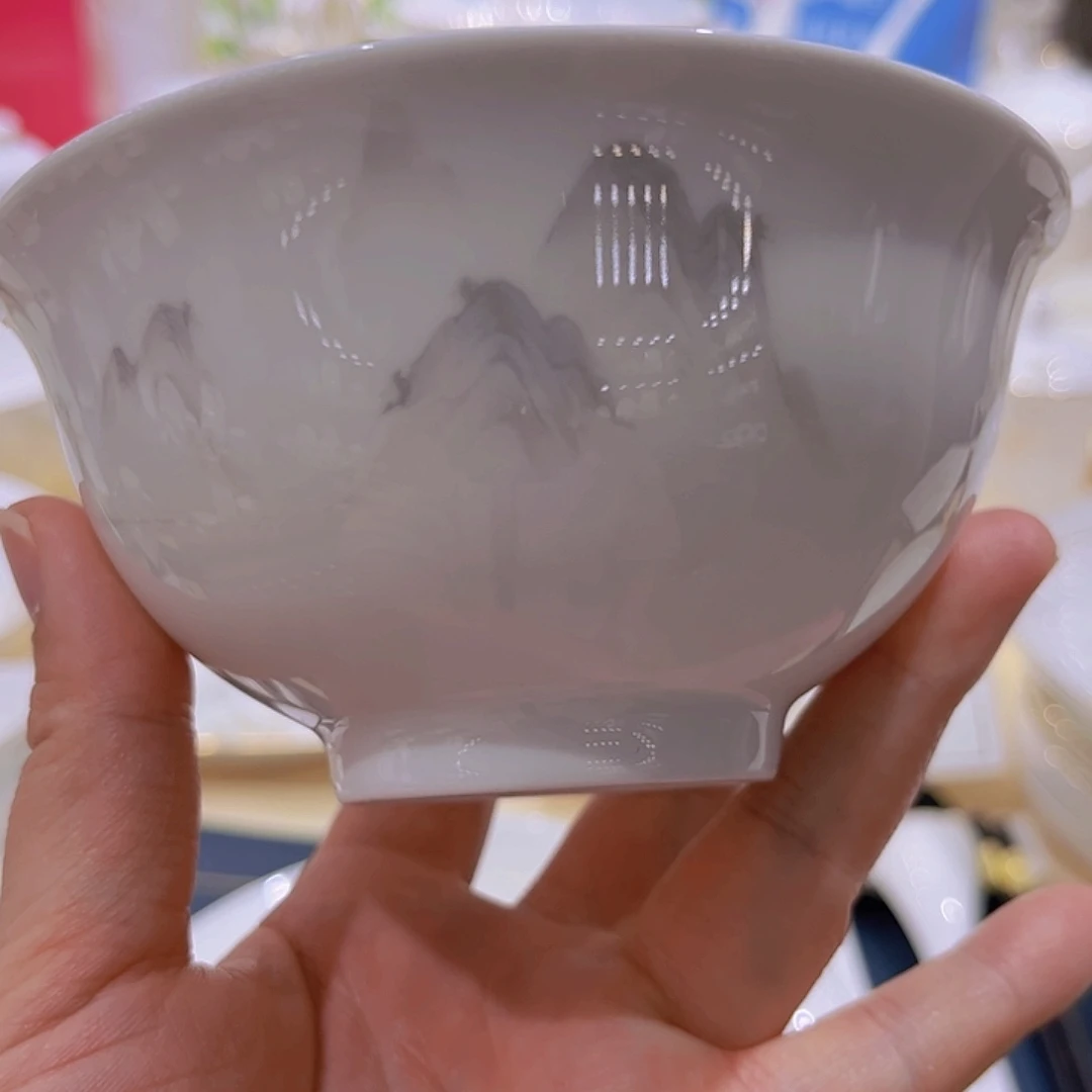 45%以上骨粉骨瓷水墨云山米饭碗单拍