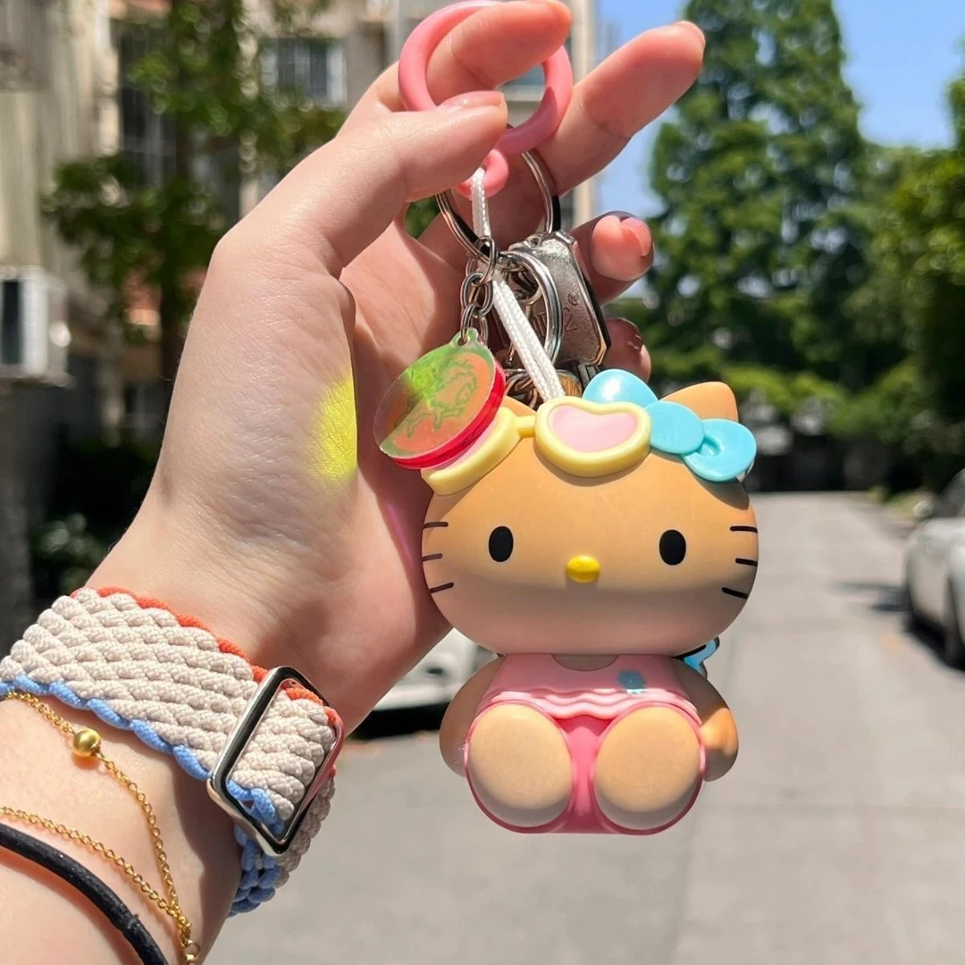会晒黑的Hello Kitty变色KT猫挂件钥匙扣包包挂饰可爱礼品