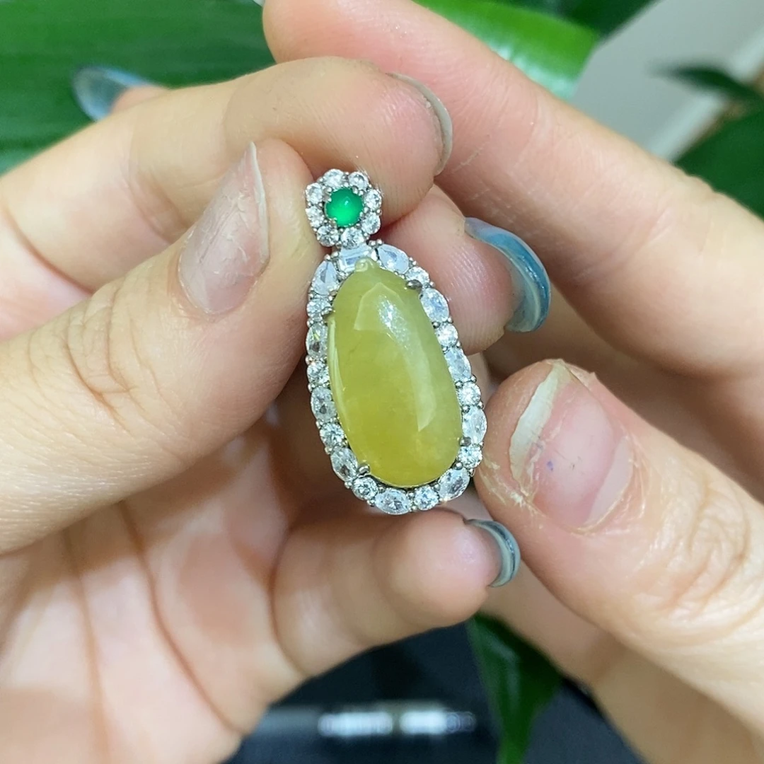 翡翠银S925镶嵌颈饰天然翡翠