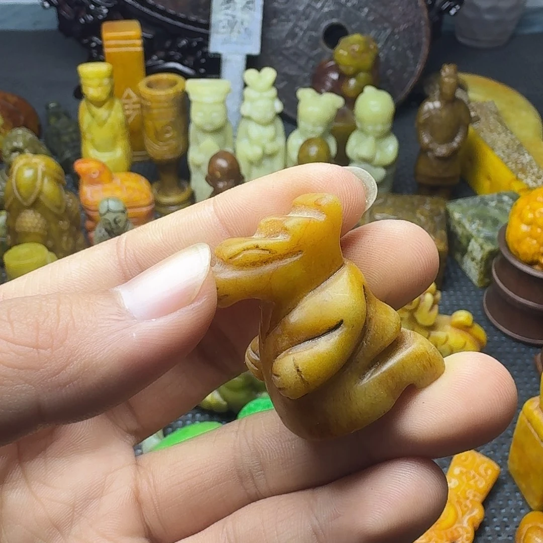 白玉菩提吊坠。。。六*少