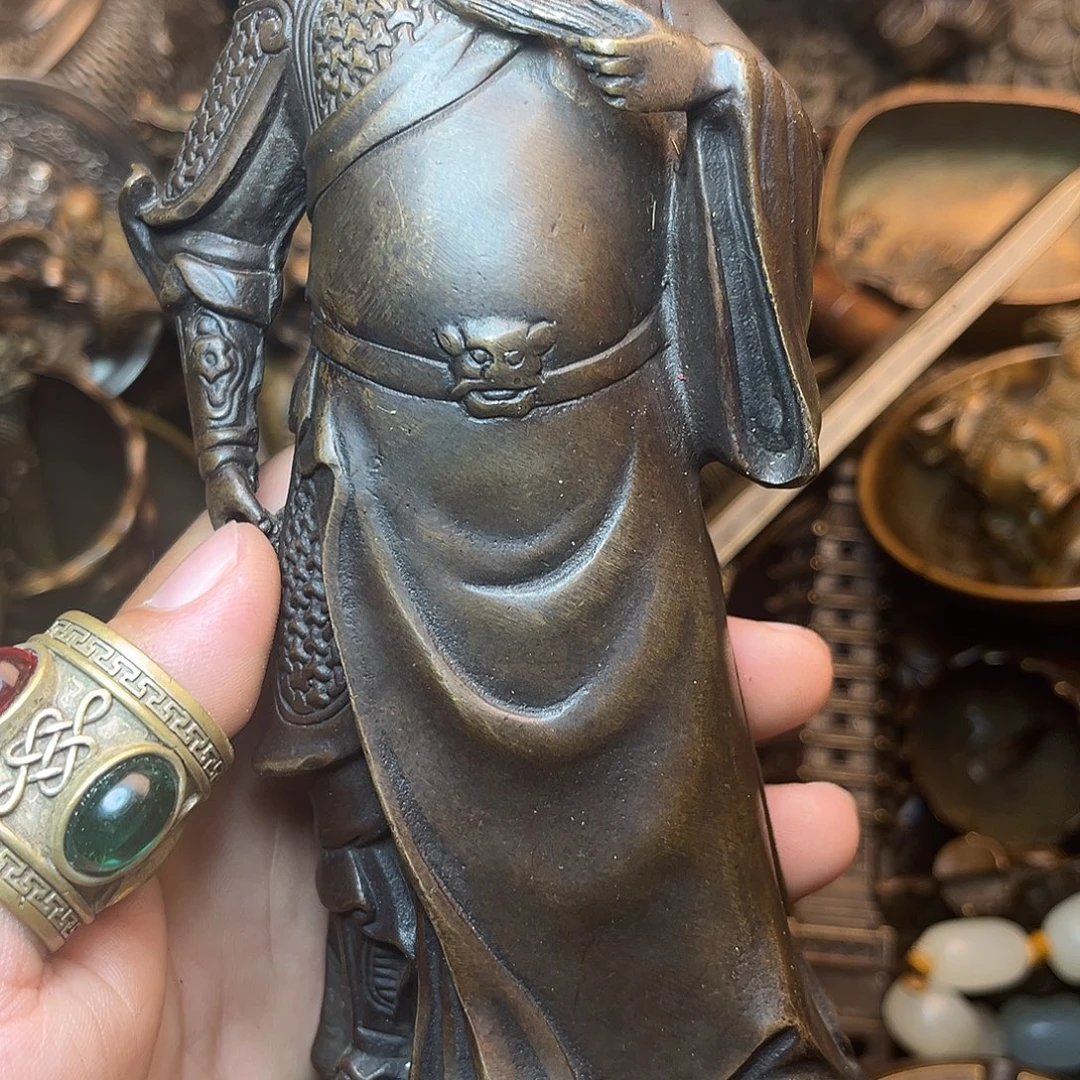 精美铜器工艺品等