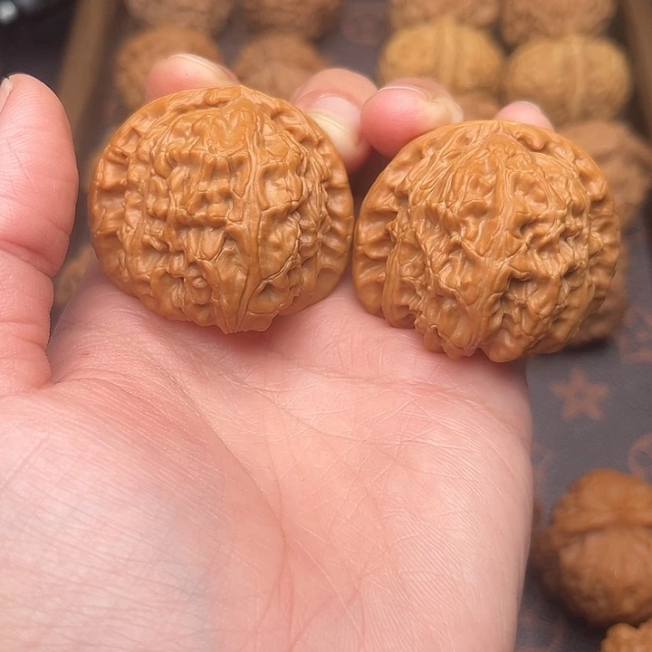 把件文玩核桃球白