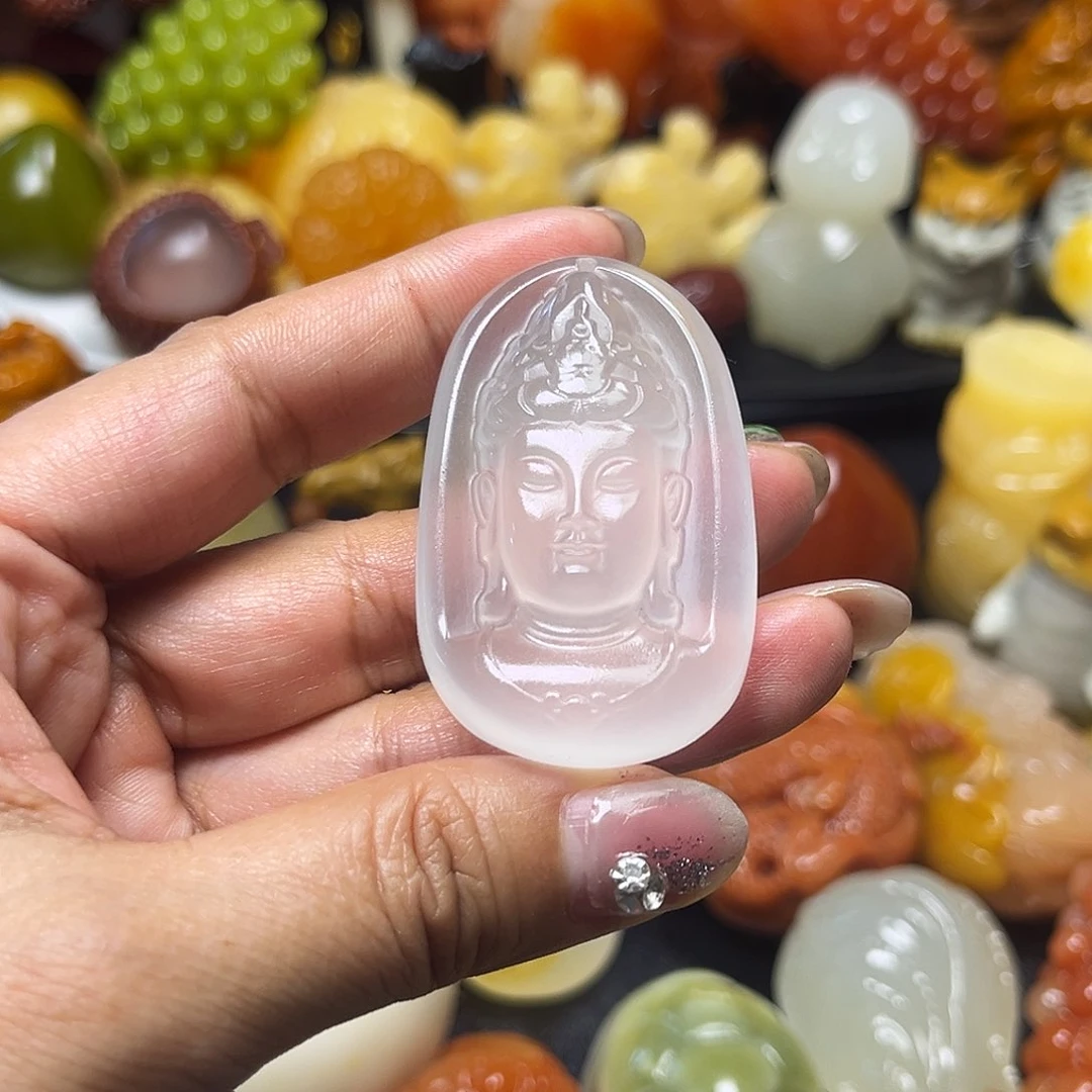 石材j****a新疆五彩石观音