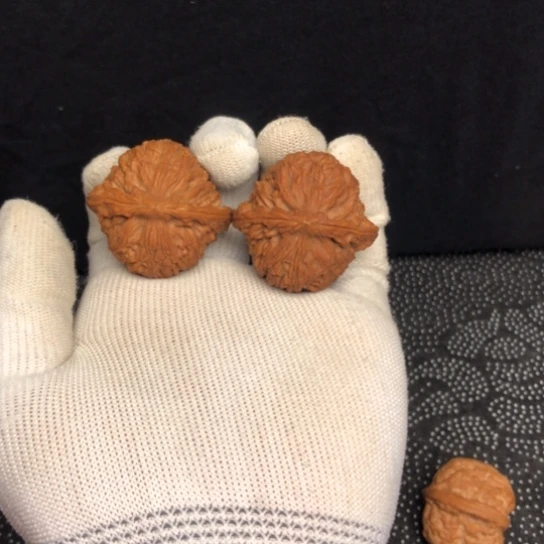 飞***鱼文玩核桃吊坠南将石