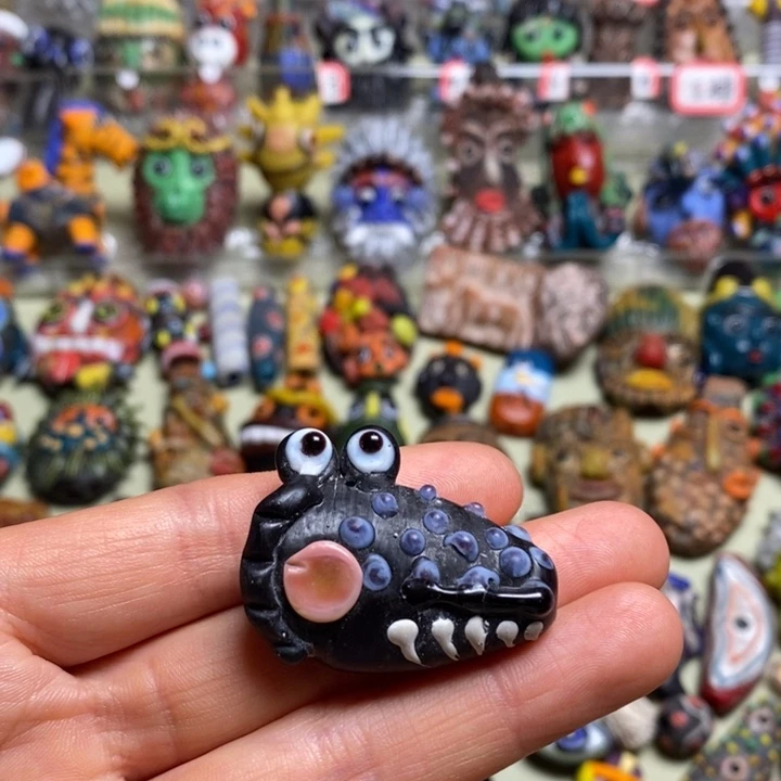 琉璃颈饰福利鳄鱼一个