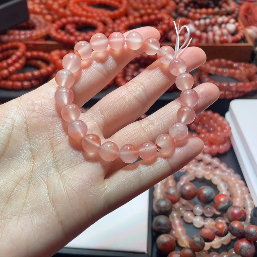 手链未镶嵌南红玛瑙真****？