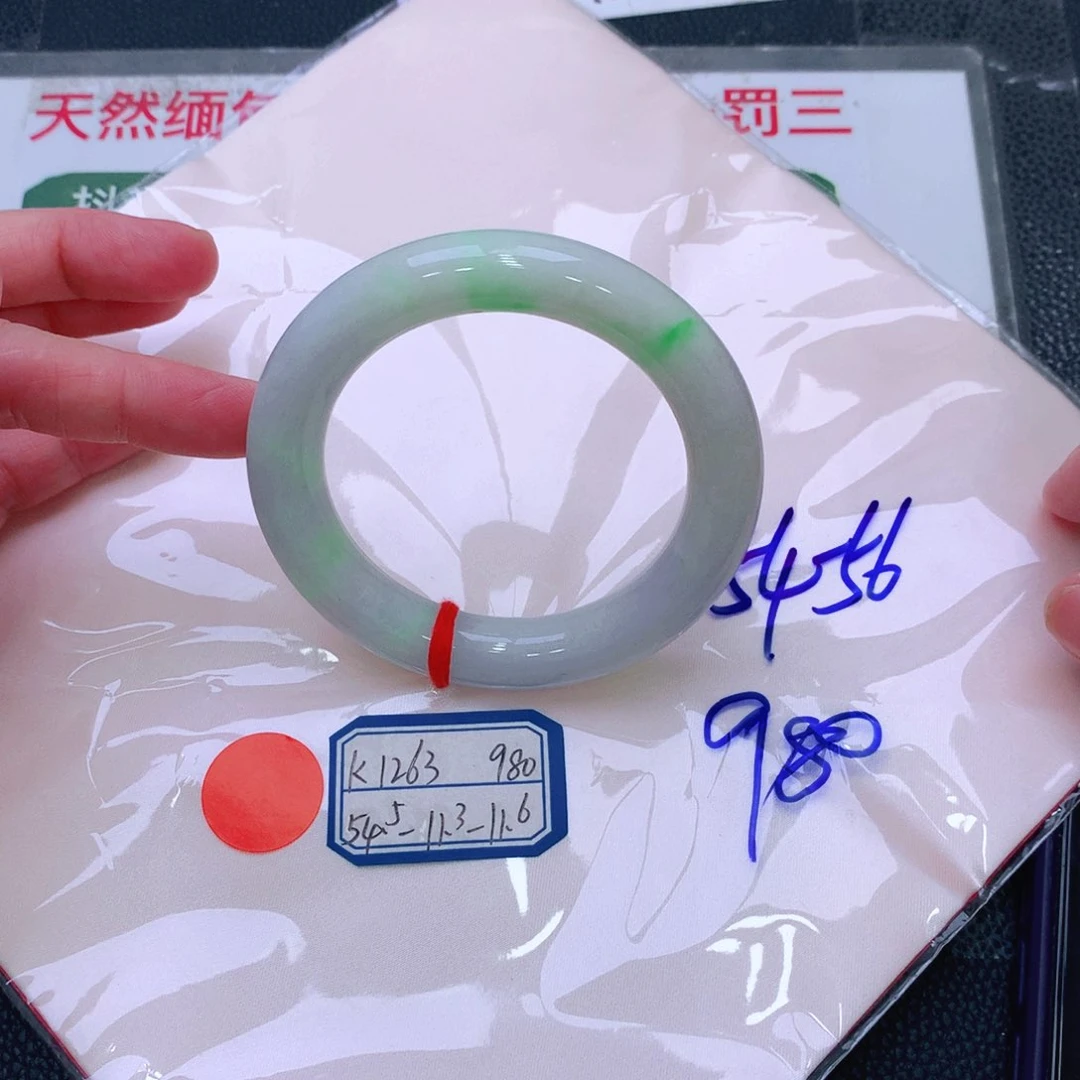 未镶嵌手镯翡翠缅甸翡翠手镯
