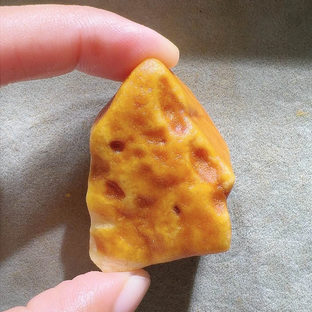 定制琥珀未镶嵌皮****⁵定制