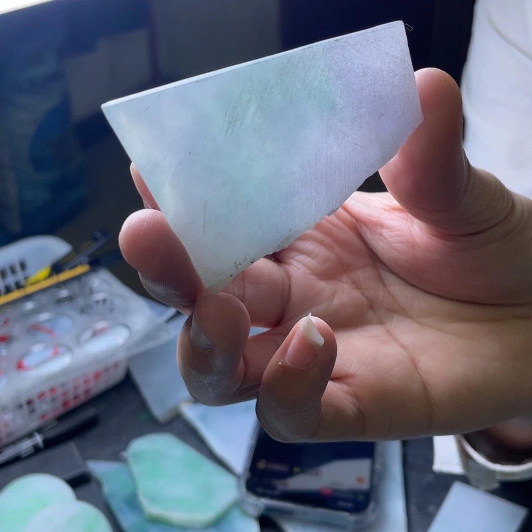 未镶嵌定制翡翠阿****包工