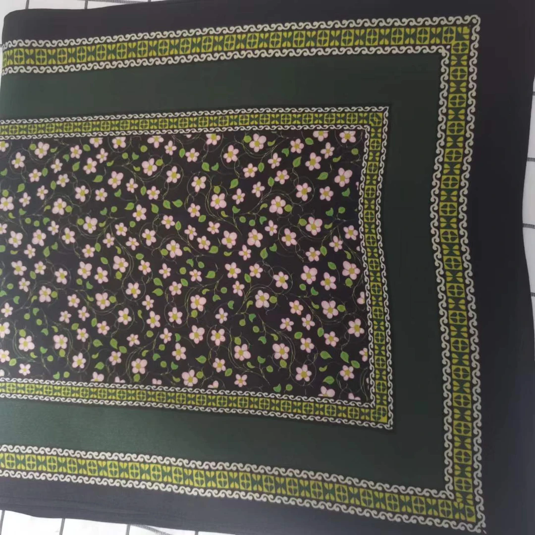 真丝双绉长巾-墨绿小花