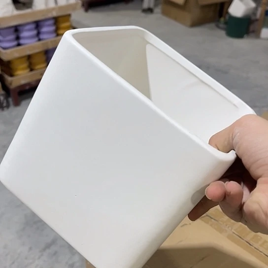 多肉绿植陶瓷花盆9.9包邮，有孔，