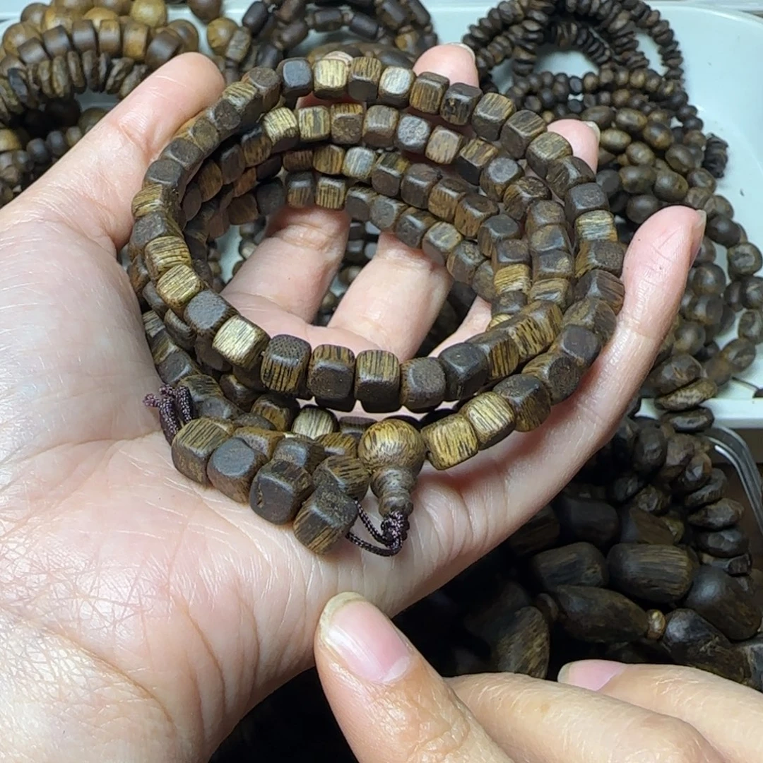 A***D手串沉香多圈高油老料25.3克