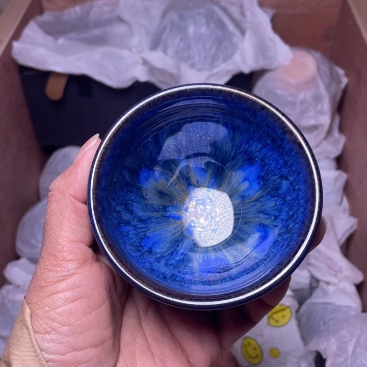 茶盏不说这些没用啊