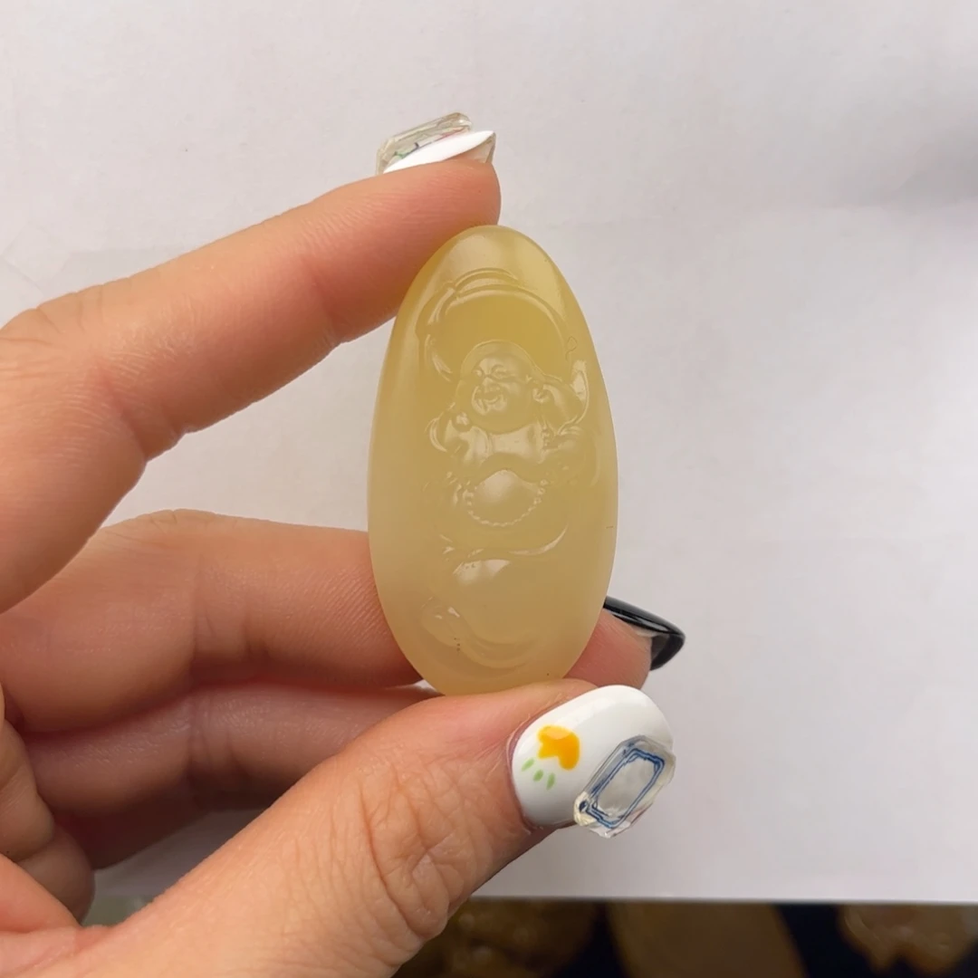 石英质玉黄蜡石吊坠未镶嵌月**?