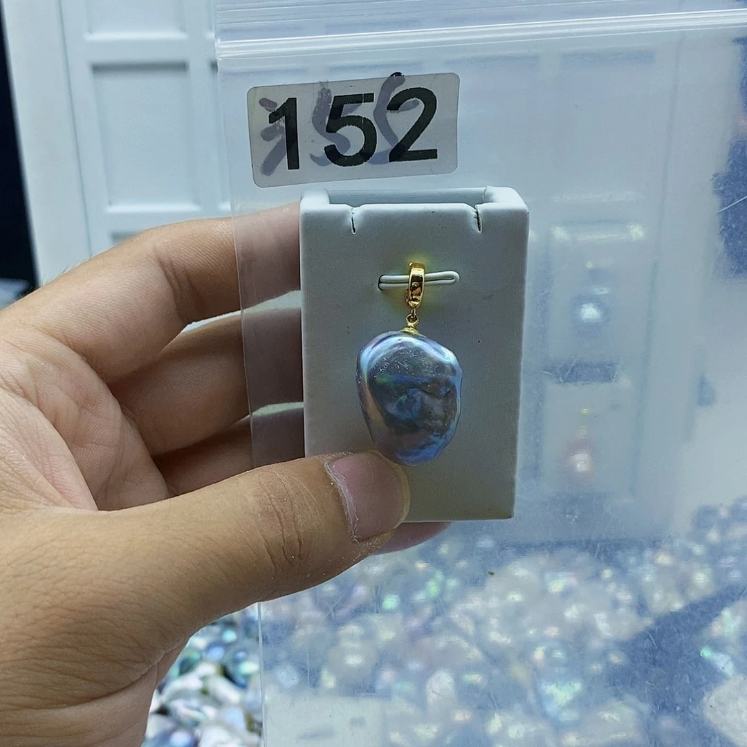 淡水珍珠合金颈饰