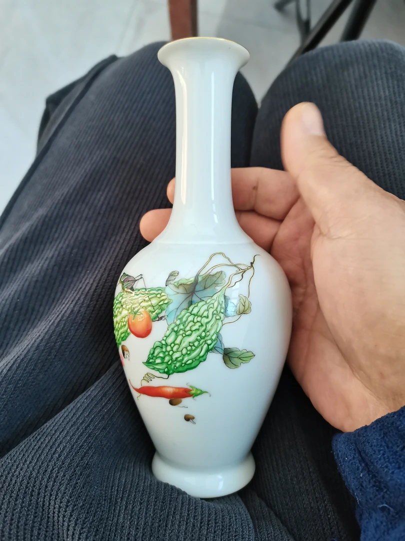 粉彩长颈瓶瓶瓶瓶