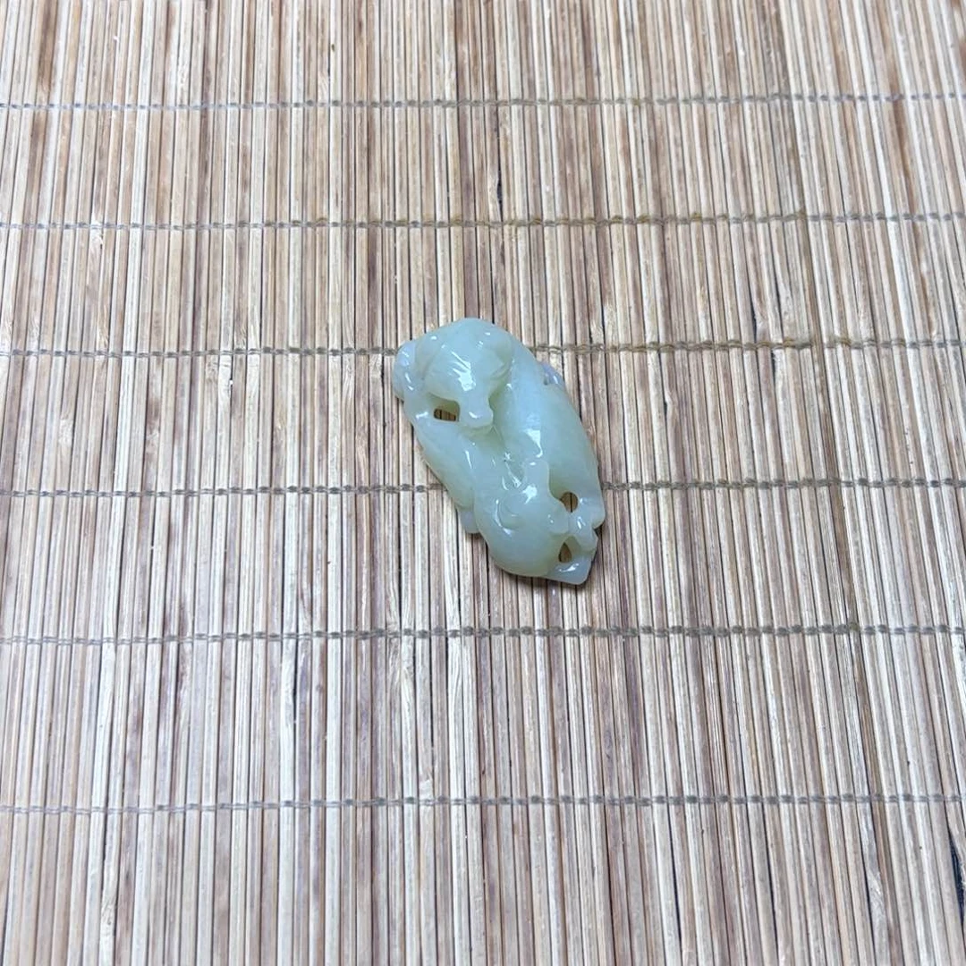 未镶嵌和田玉挂件