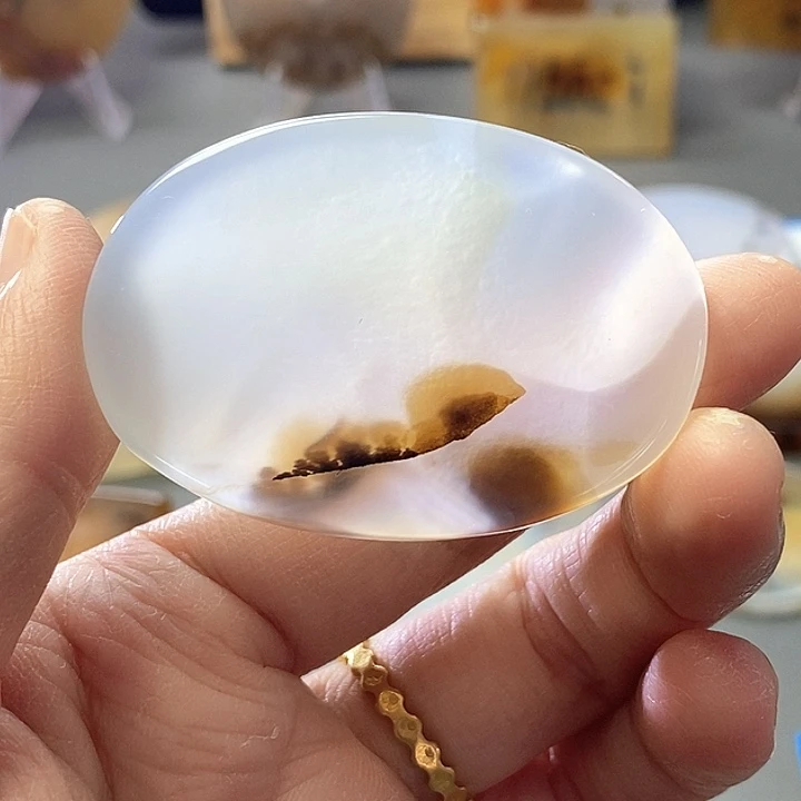 玛瑙/玉髓未镶嵌珠宝半成品